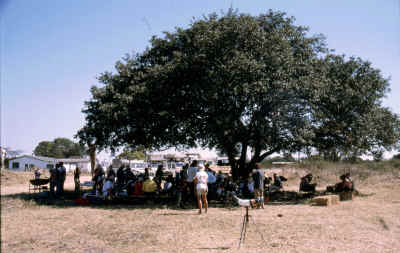 Impressionen vom Beobachtungsplatz, Farm Oribi, ca. 50 km nrdlich von Lusaka, fast genau auf der Zentrallinie.