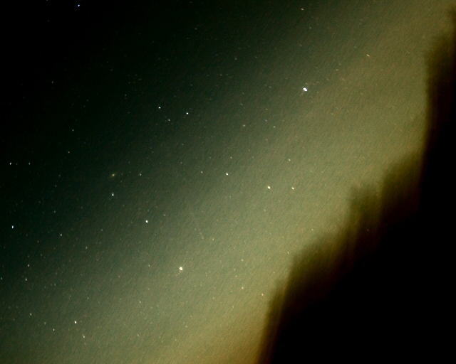 C/2004F4 Bradfield: 2.Mai 2004, 70 Aufnahmen � 30s @ ISO800 Nikon D70